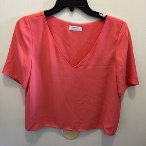 Aritzia cropped shirt sz S